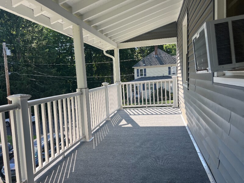 Building Photo - 1233 Main St