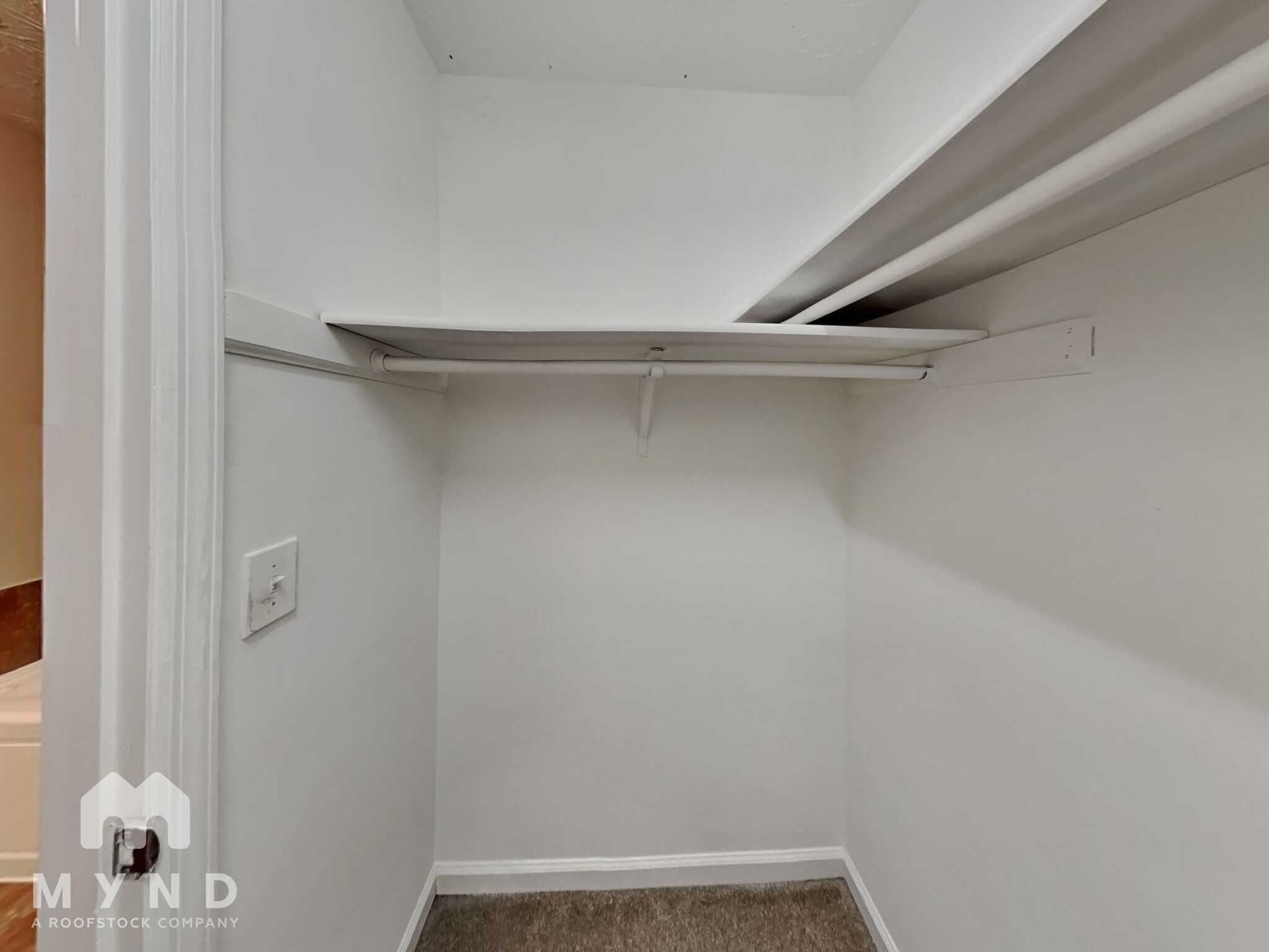 Building Photo - 255 Marcliff Ct