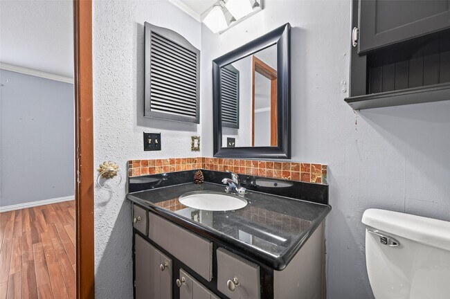 Building Photo - 14515 Wunderlich Dr