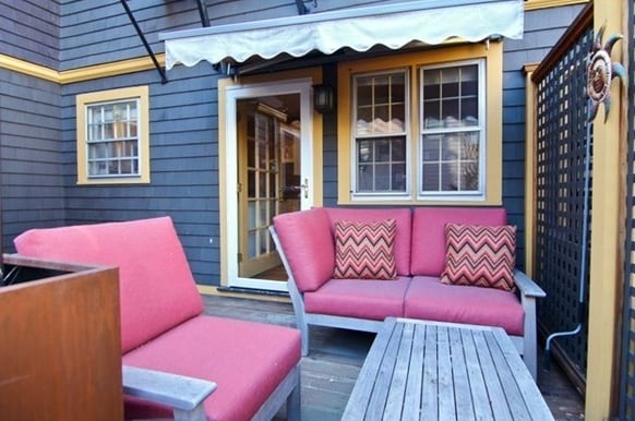 Building Photo - 34 Bates St