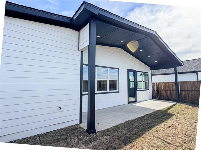 Building Photo - 340 Lucy Rd