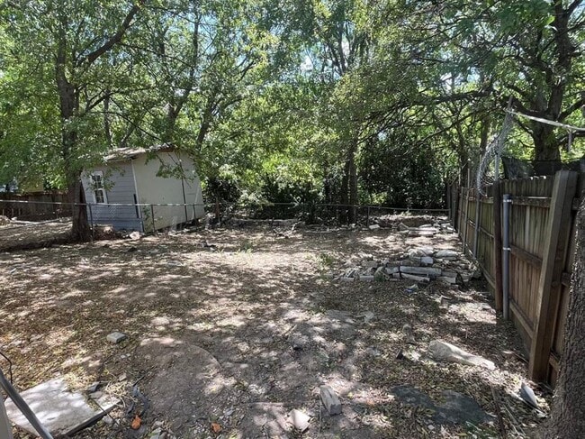 Building Photo - 9515 Aberdeen Way