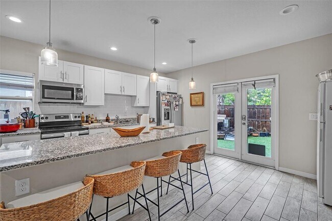 Building Photo - 3610 N Tampa St