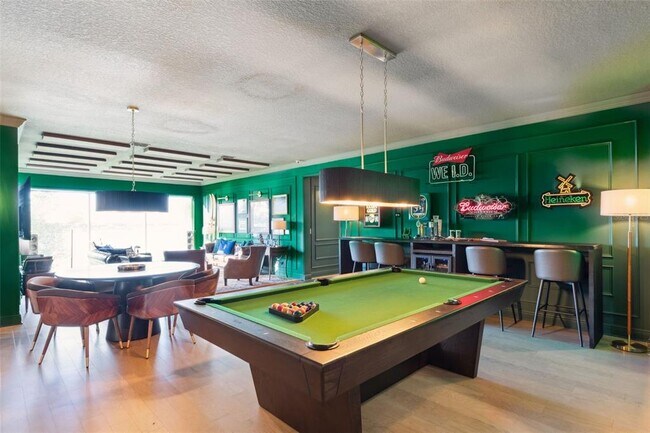 Building Photo - 7556 John Hancock Dr