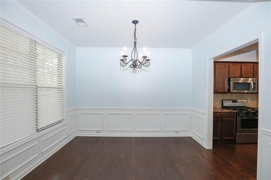 Building Photo - 438 Privet Cir