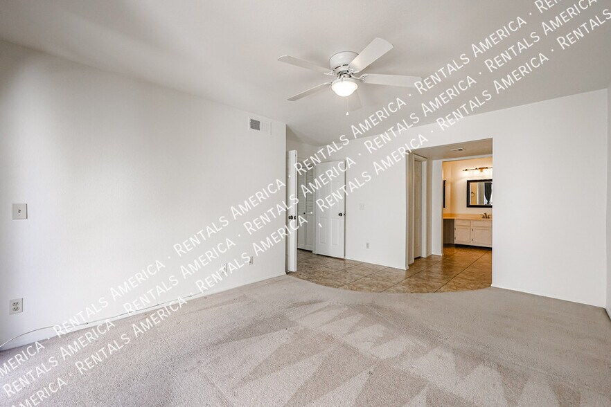 Building Photo - 636 N Cathy Ct