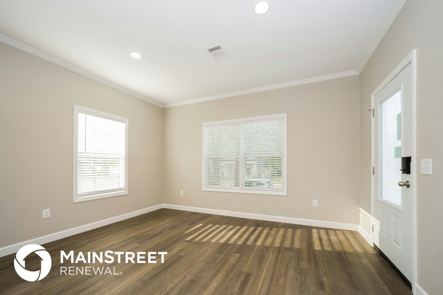 Building Photo - 2939 Fitzgerald St