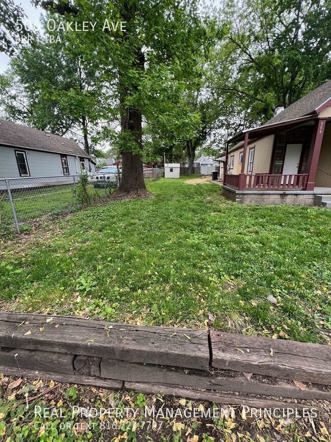 Building Photo - 506 Oakley Ave