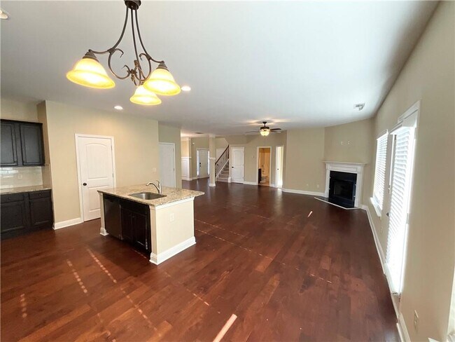 Building Photo - 2378 Misty Ivy Ct