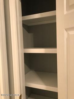 Building Photo - 107 Live Oak Dr