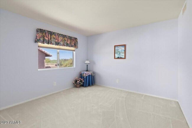 Building Photo - 4326 E Rancho Tierra Dr