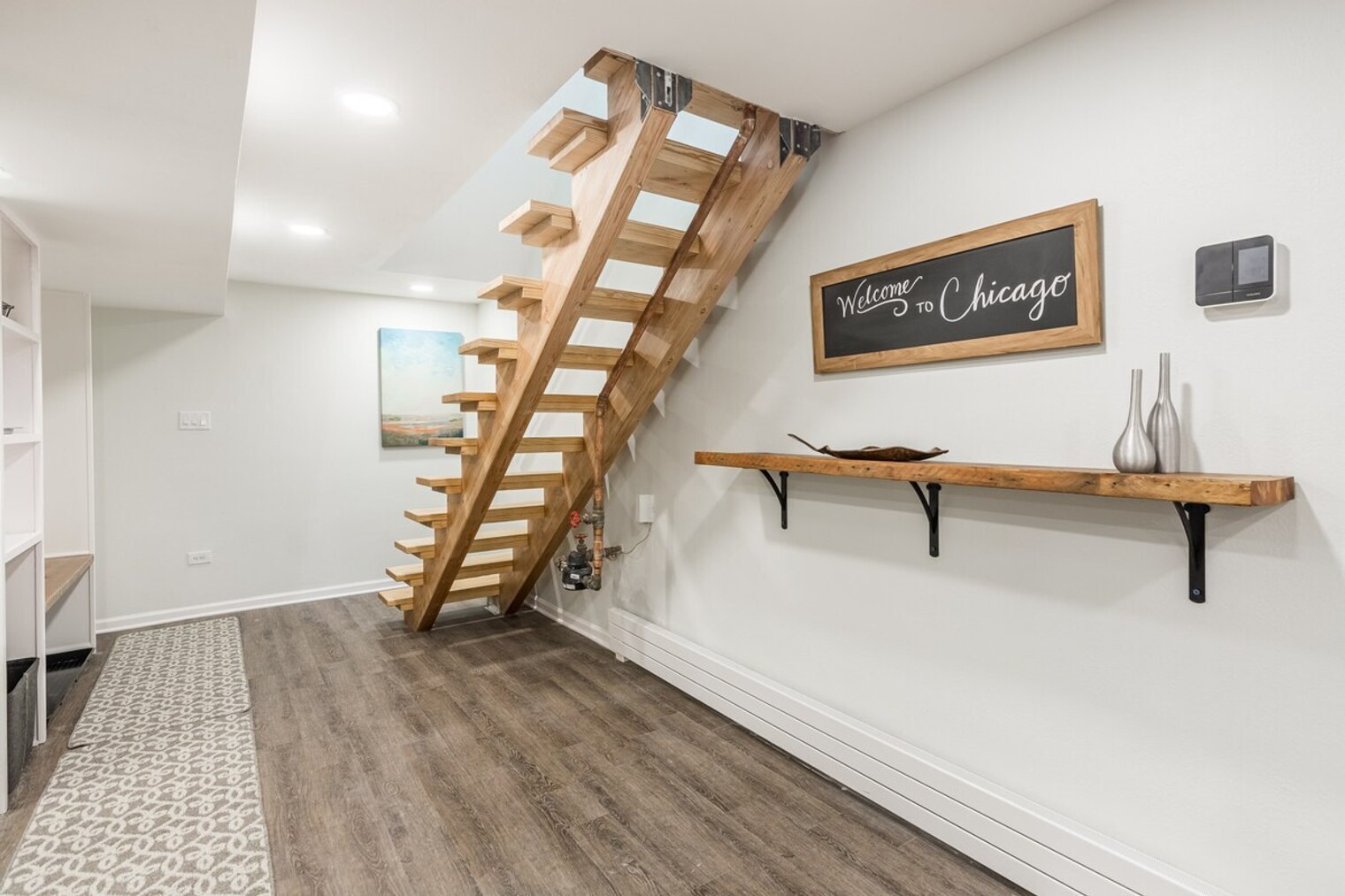 Building Photo - 226 S Hoyne Ave