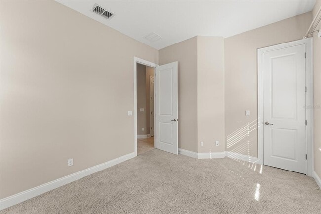 Building Photo - 13833 Behring Ave