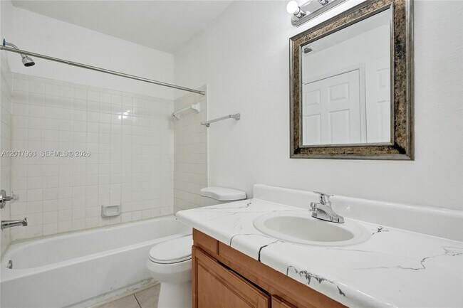 Building Photo - 2866 S University Dr