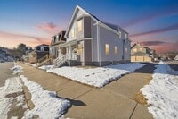 Building Photo - 1 Clough St