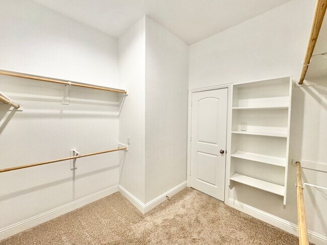 Building Photo - Argyle ISD! 3 Bed 2 Bath Home in PERFECT Location