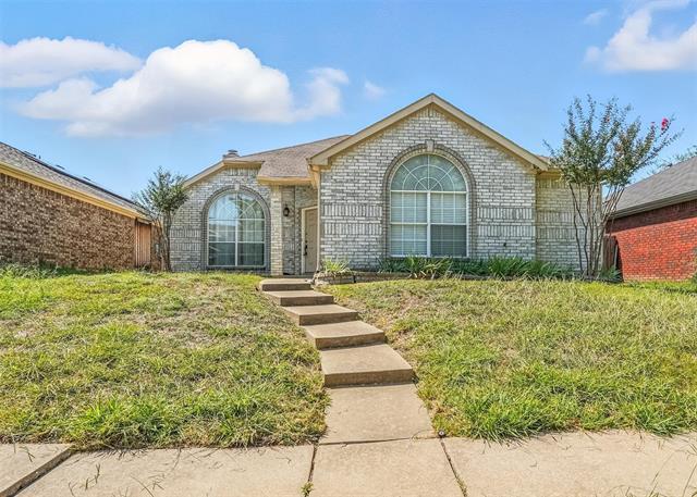 Primary Photo - 638 Albrook Dr