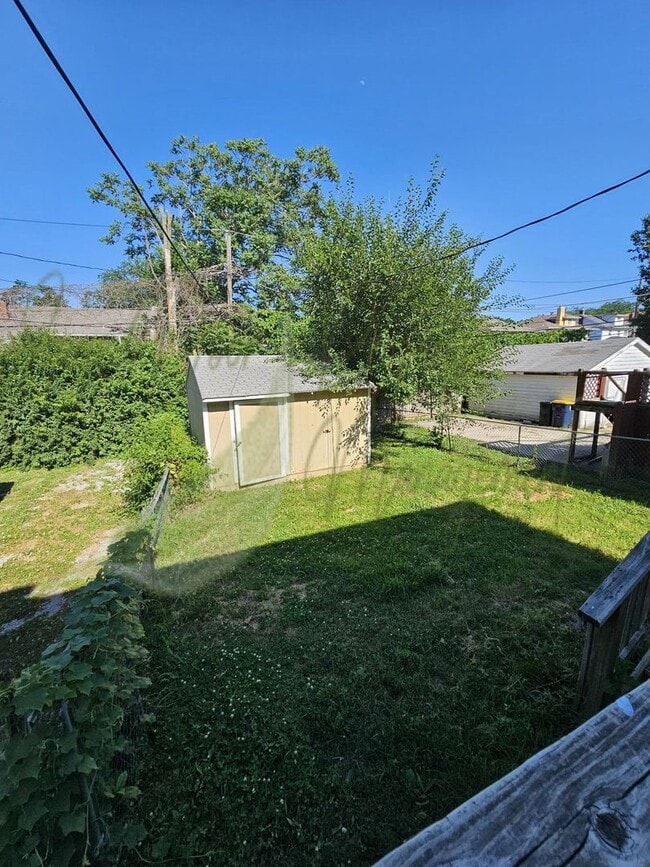 Building Photo - BEAUTIFUL 2-STORY HOME!!!