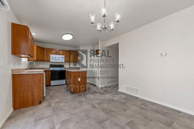 Building Photo - 5085 Tabor Lane