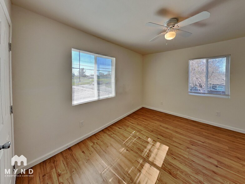 Building Photo - 5631 53rd St