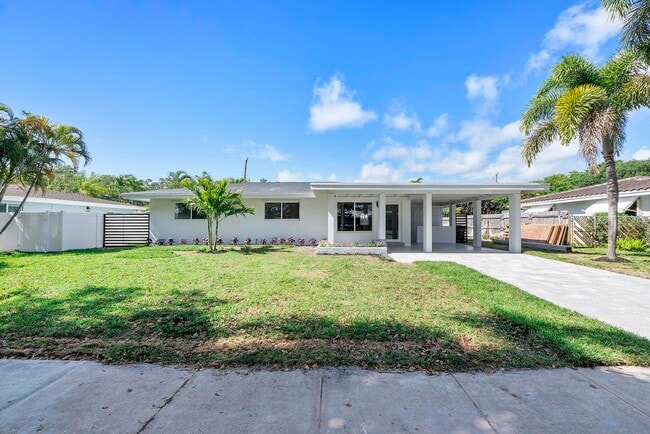 Building Photo - 2160 NE 53rd St