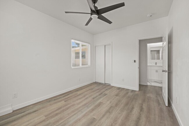 Building Photo - 5318-5320 Brockbank Place