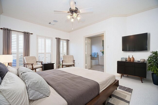 Building Photo - 3326 Memorial Crest Blvd