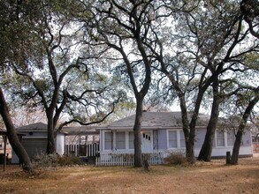 Building Photo - 4409 Merle Dr