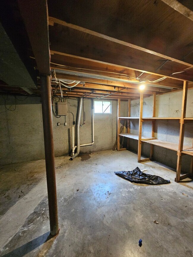 Building Photo - 3212 N 68th St