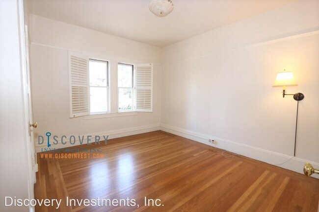Building Photo - 4 br, 2.5 bath House - 532 Magnolia Avenue
