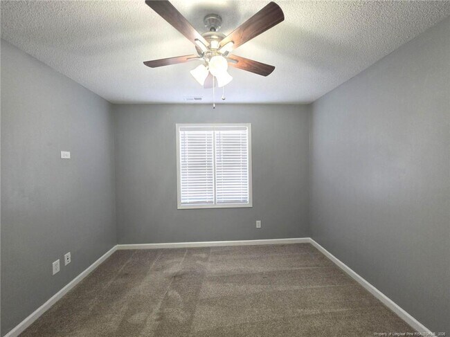 Building Photo - 2917 Franzia Dr