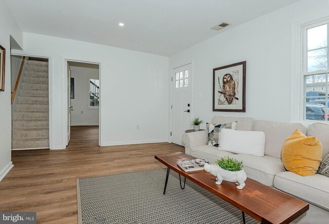 Building Photo - 108 New Jersey Ave NW