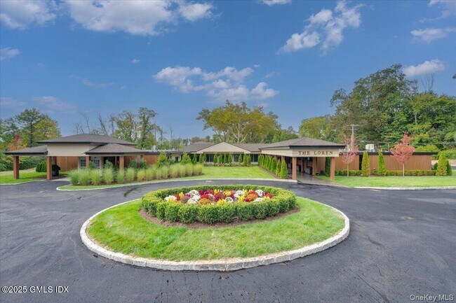 Building Photo - 1188 King St