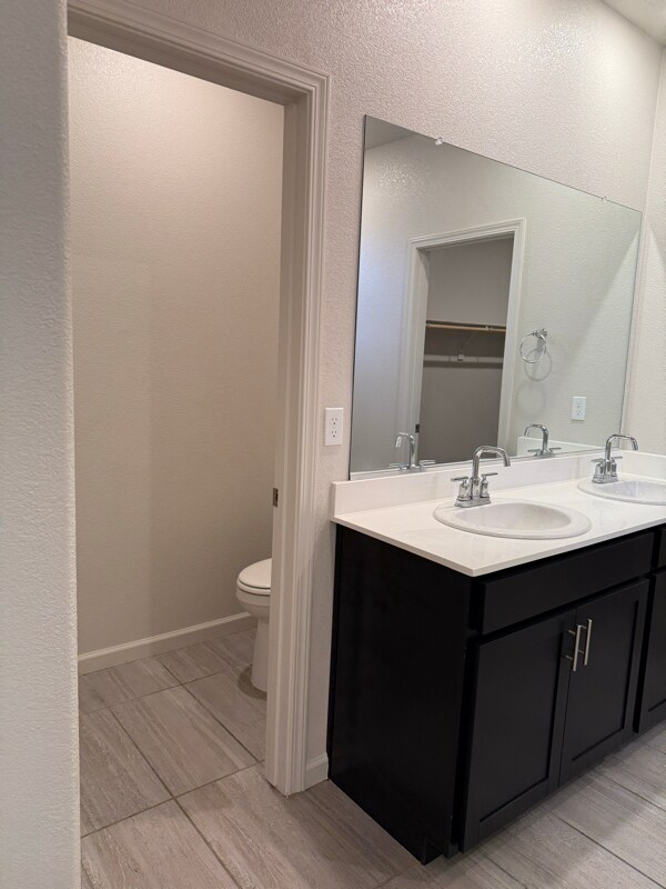 Building Photo - 3129 Ballena St