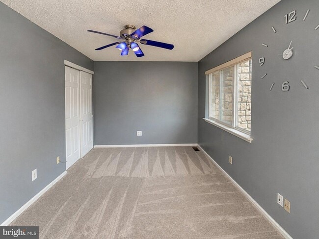 Building Photo - 326 Brigade Ct