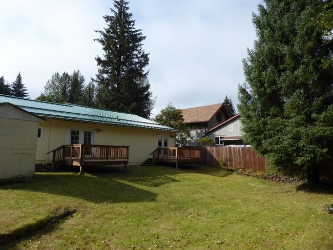 Building Photo - 9236 Emily Way