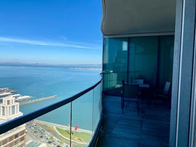 Building Photo - 2BR/2BA 41th Floor at Infinity! VIEWS! Hug...