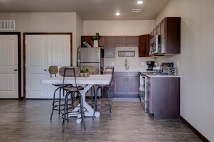 Building Photo - 1109 Hope Dr