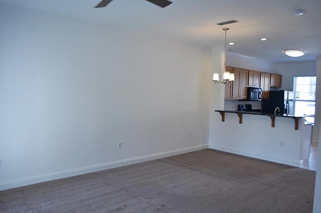 Building Photo - 29 S Sand Palm Rd