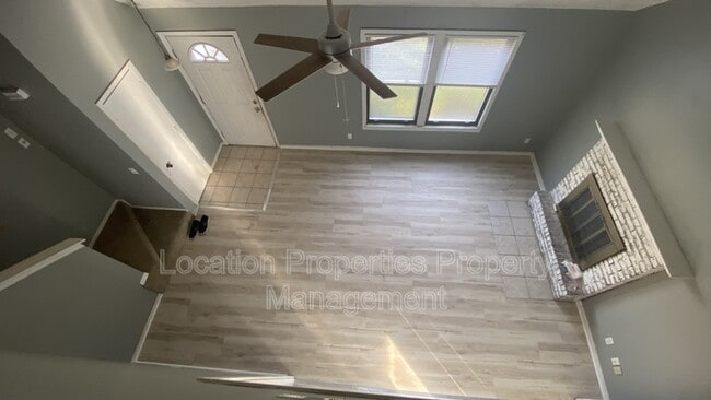 Building Photo - 331 Clayton Ct