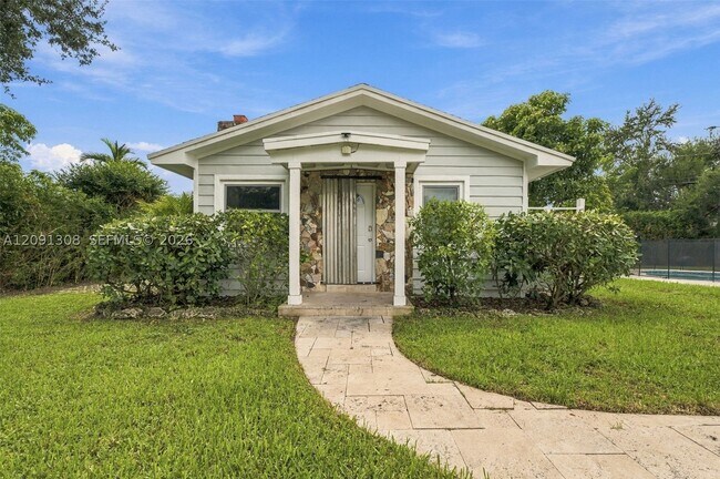 Building Photo - 7120 SW 58th St