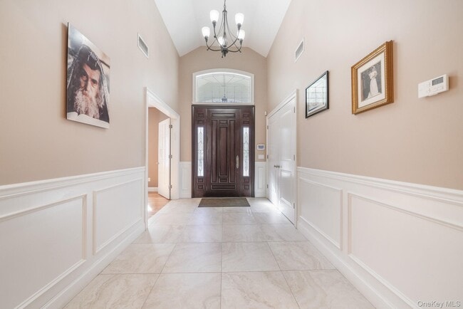 Building Photo - 13 White Birch Dr