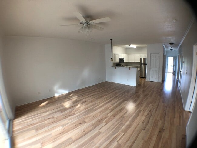 Building Photo - Spacious 3BR/2BA Condo Near North Myrtle Beach!