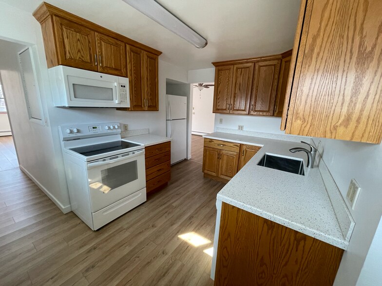 Building Photo - 307 Freeport Rd