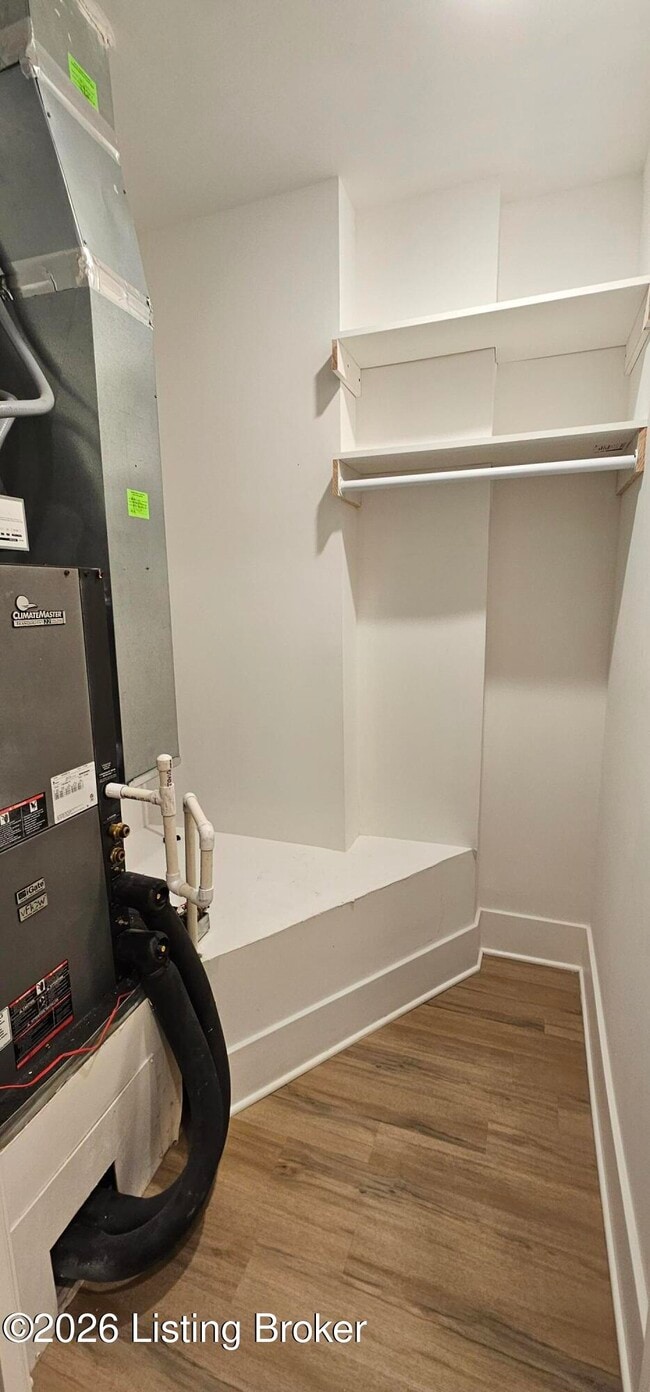 Building Photo - 10932 Monkshood Dr