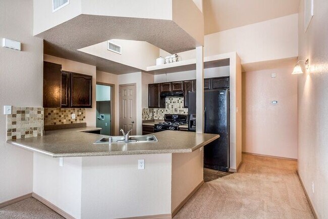 Building Photo - Prestigious Northeast Rental Home w/ Refri...