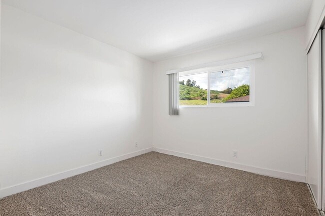 Building Photo - Updated 4BD/2BA Goleta Condo | Pool Access | Near UCSB | Easy Highway 101 Access