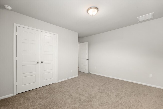 Building Photo - 27130 Peaceful Cv Dr