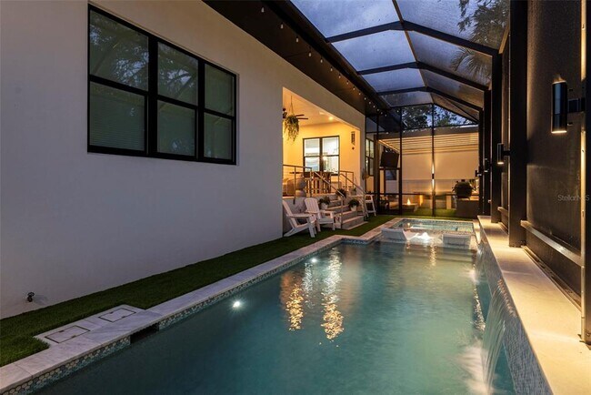 Building Photo - 3624 S Gardenia Ave