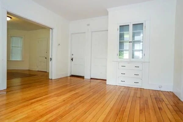 Building Photo - 51 Grand St